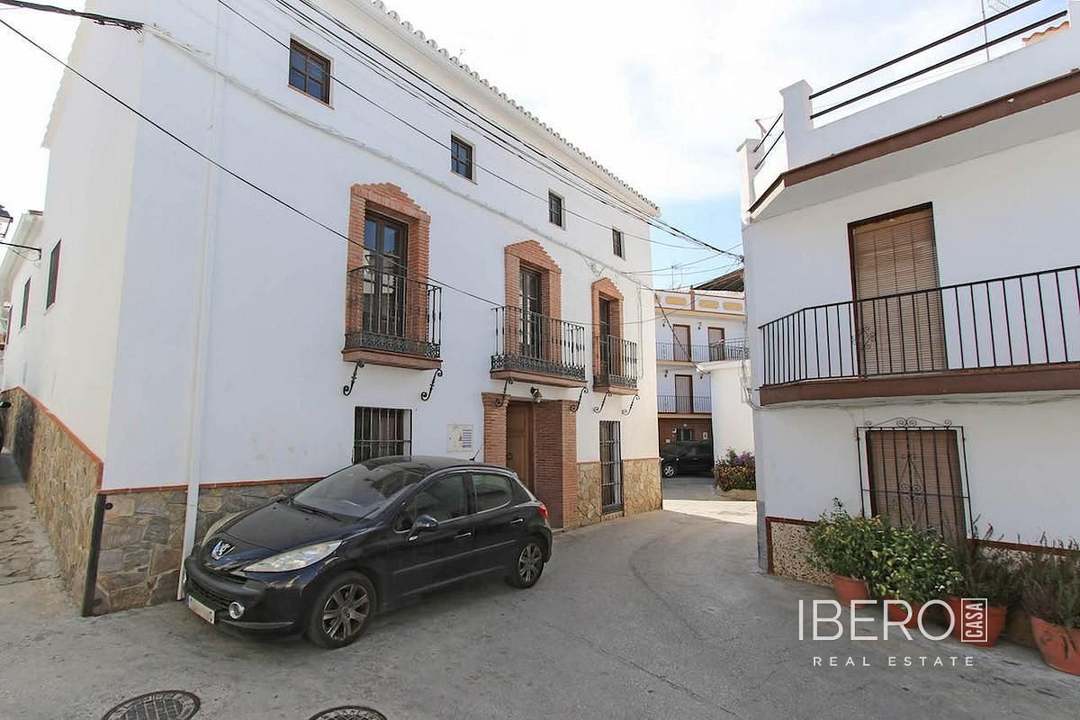 Prodej domu 362 m² s pozemkem 362 m²
