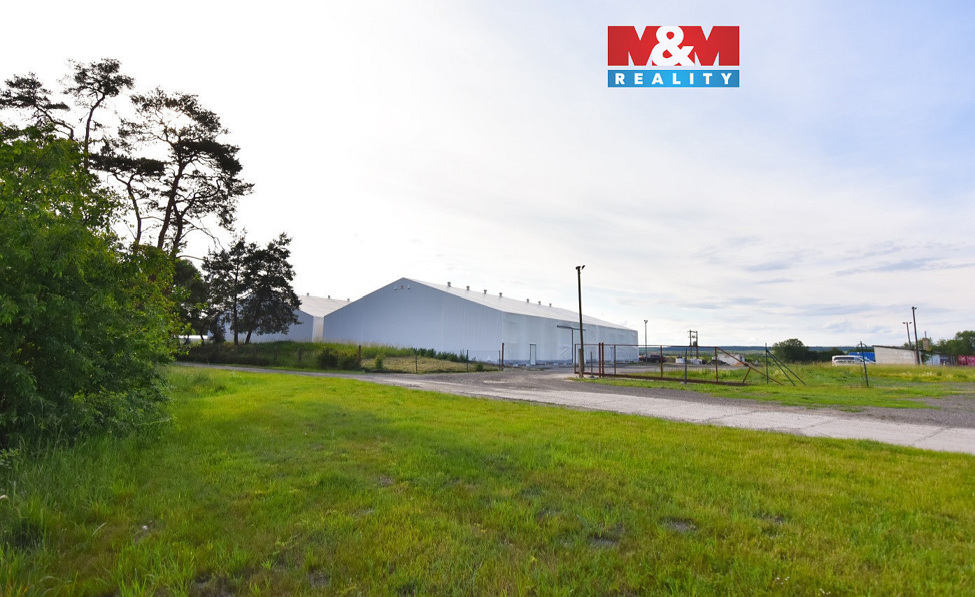 Pronájem skladovacích prostor 950 m²