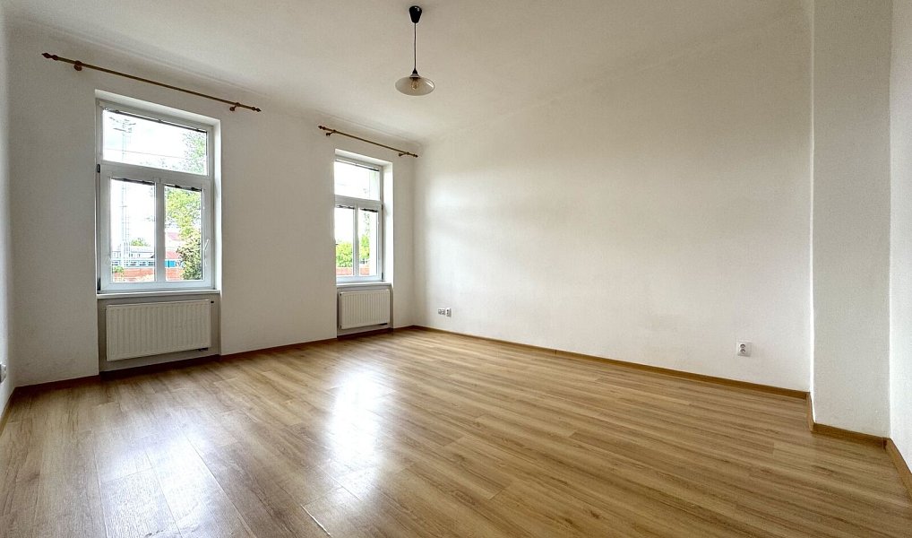 Pronájem bytu 1+1 35 m², Olomouc – náhled fotky 2