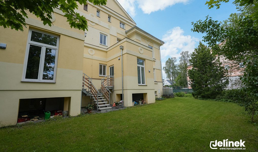 Prodej bytu 4+1 117 m², Polička – náhled fotky 23