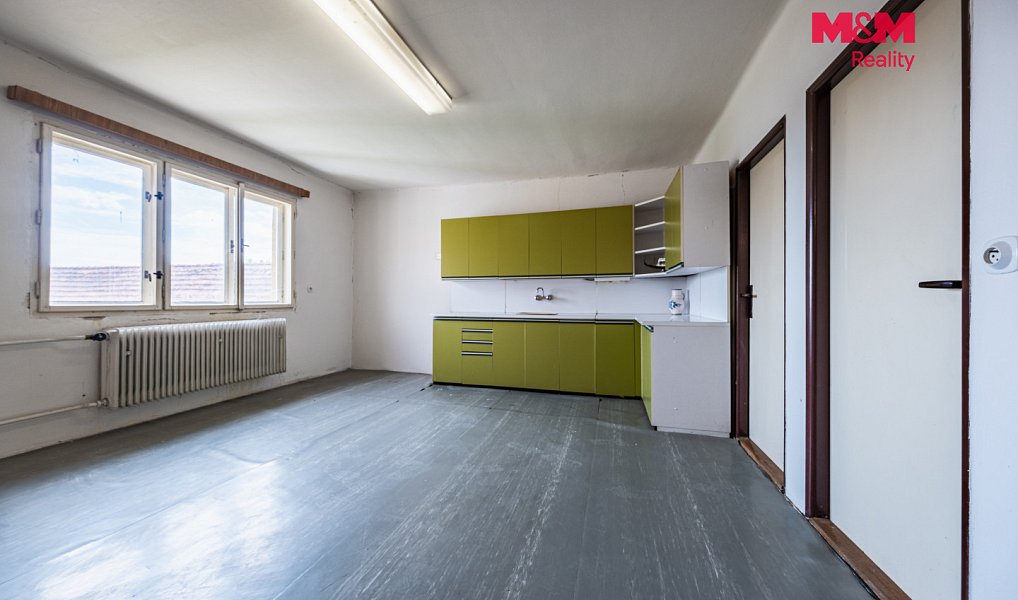 Prodej domu 236 m² s pozemkem 3 986 m², Březnice – náhled fotky 23