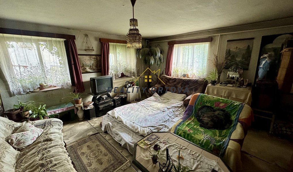 Prodej domu 188 m² s pozemkem 466 m², Jesenný – náhled fotky 2