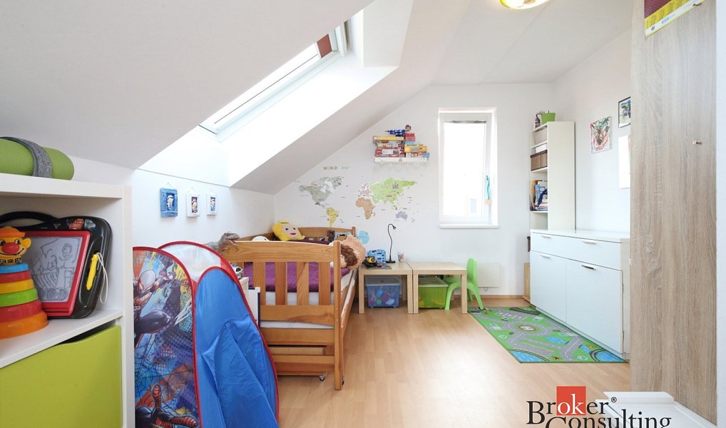 Prodej bytu 3+kk 74 m², Jinočany – náhled fotky 7