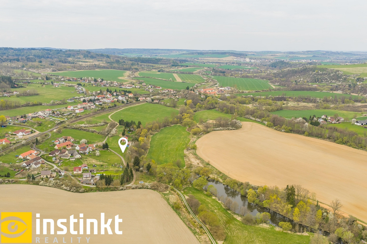 Prodej stavebního pozemku 2 574 m² – fotografie 5