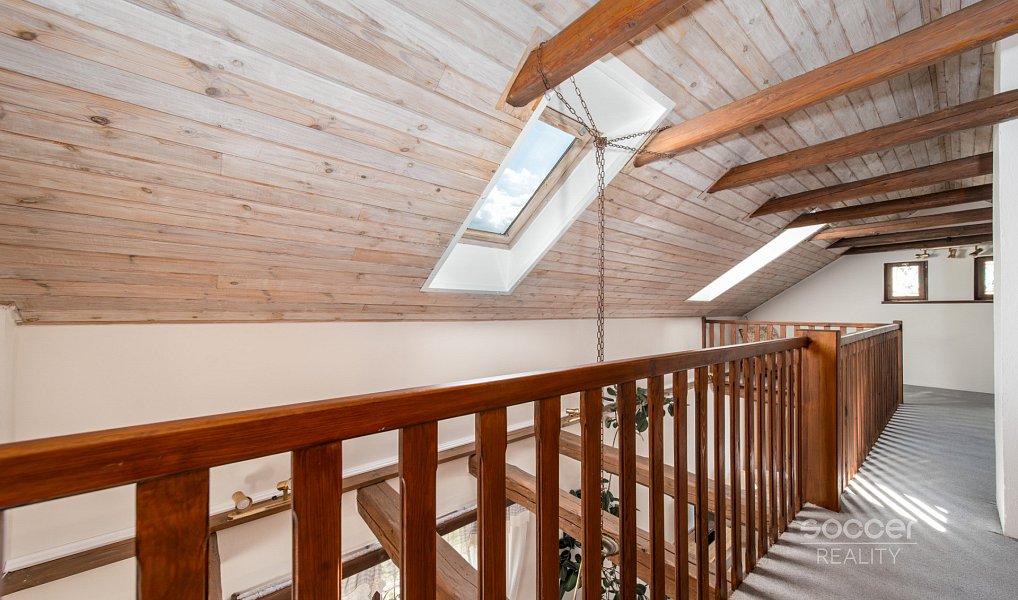 Pronájem domu 180 m² s pozemkem 1 662 m², Dobrovice – náhled fotky 14