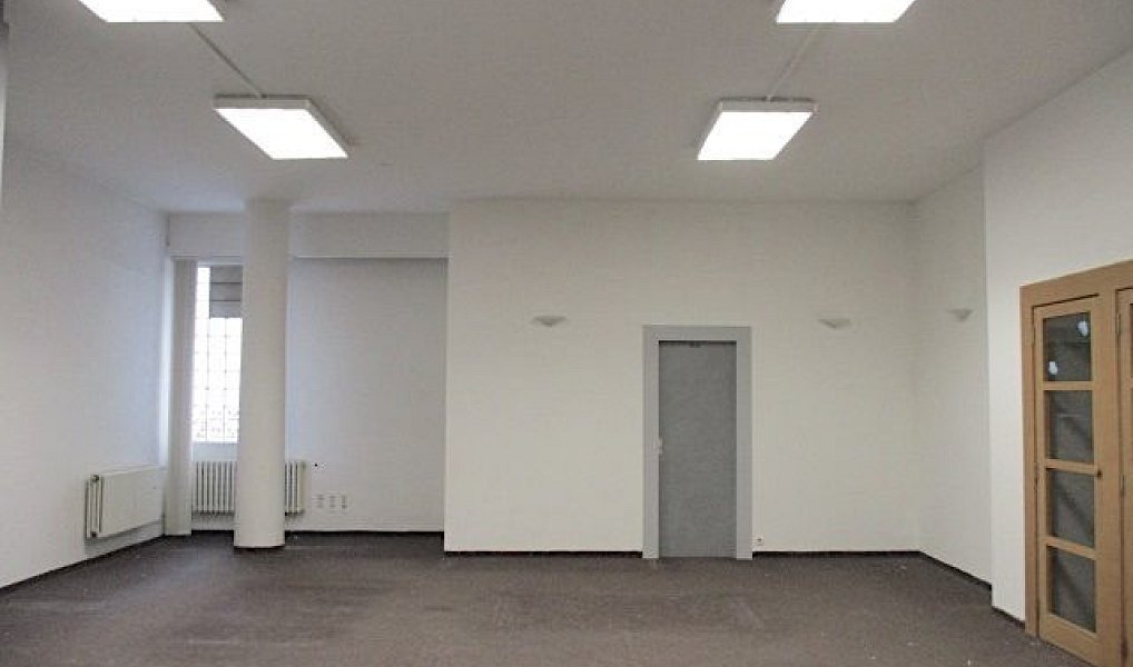 Pronájem skladovacích prostor 270 m², Holešov – náhled fotky 3