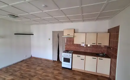 Pronájem bytu 1+kk 28 m²