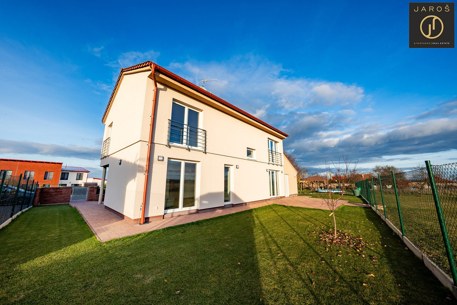 Prodej domu 131 m² s pozemkem 525 m²