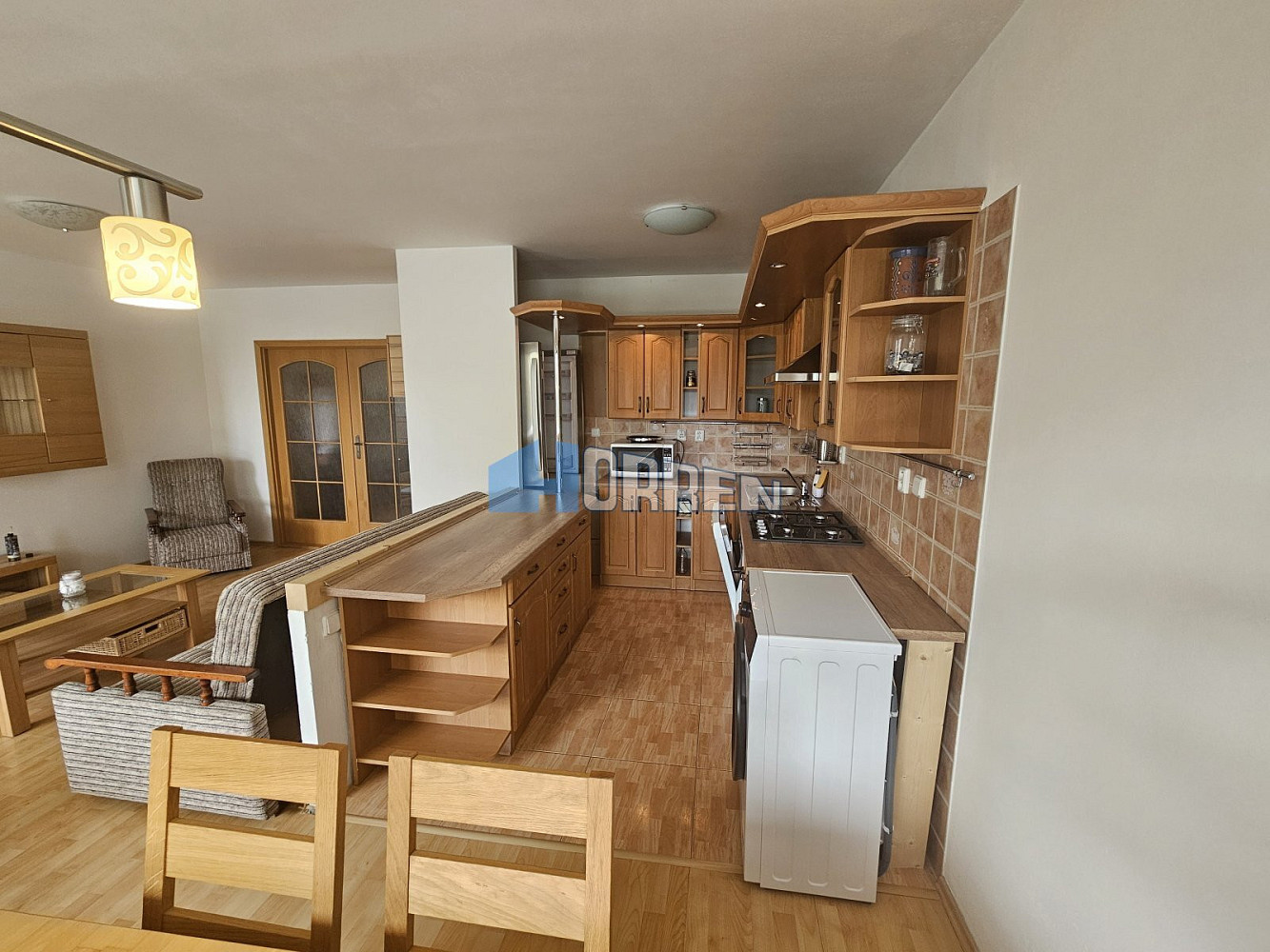 Pronájem bytu 3+kk 87 m² — photo 2