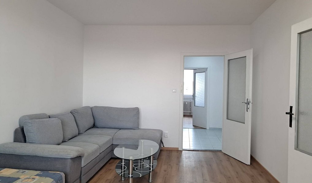 Pronájem bytu 3+1 72 m², Praha – náhled fotky 3