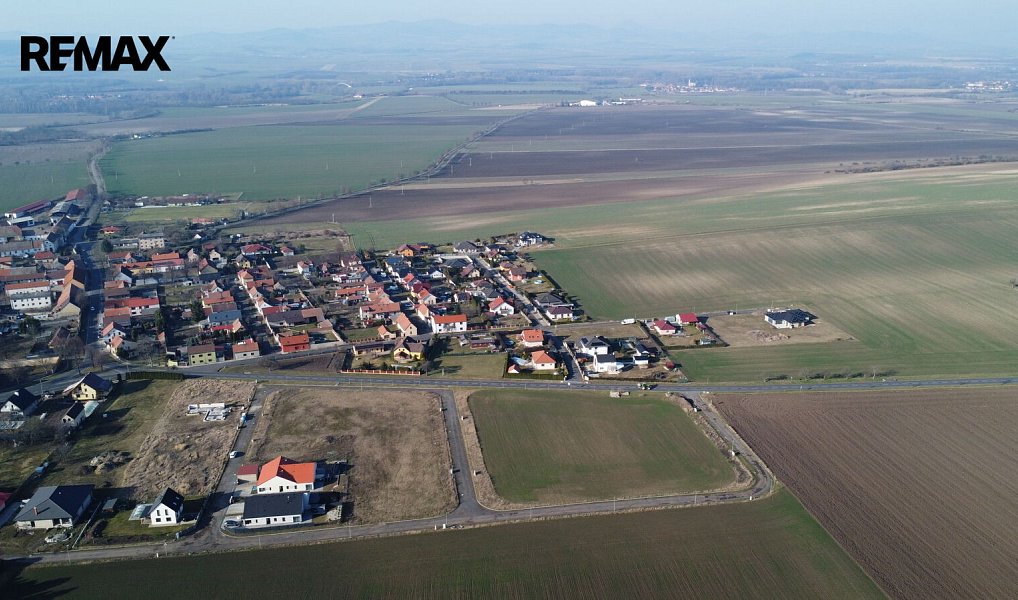 Prodej stavebního pozemku 1 140 m², Slavětín – náhled fotky 2