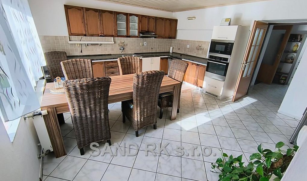 Prodej domu 234 m² s pozemkem 2 861 m², Bor – náhled fotky 5