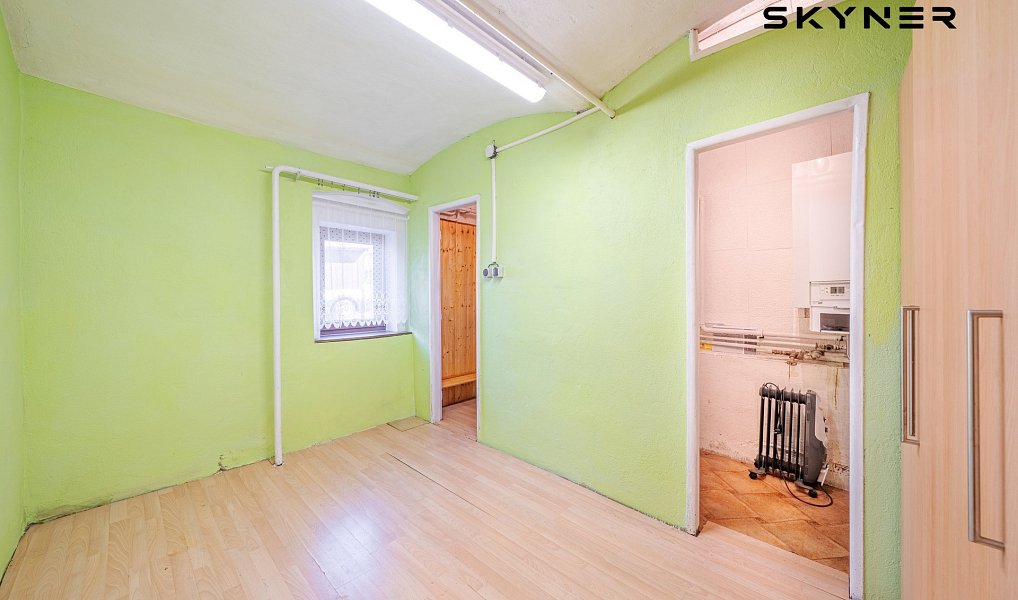 Prodej domu 300 m² s pozemkem 585 m², Chuderov – náhled fotky 22