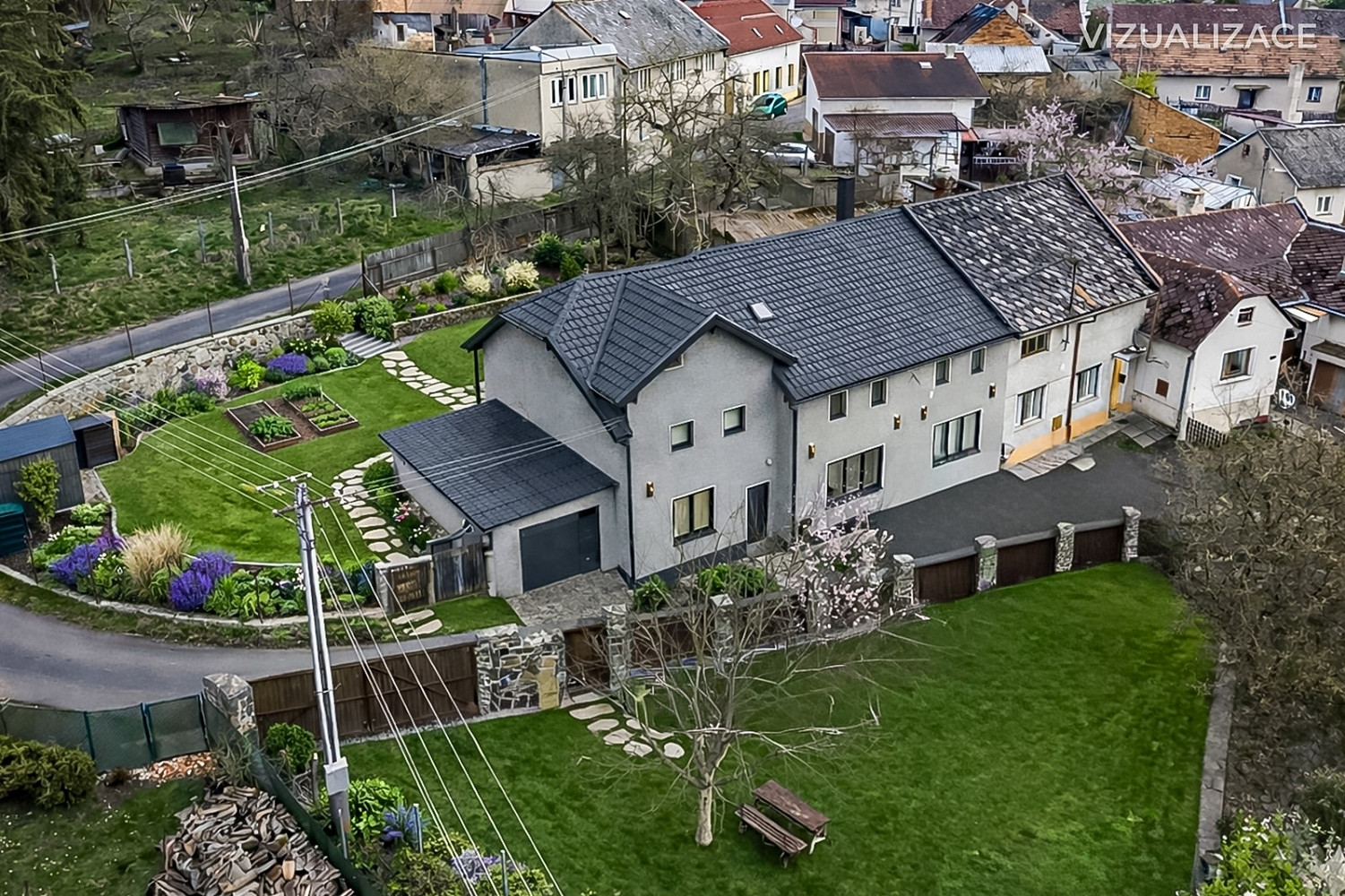 Prodej domu 253 m² s pozemkem 537 m²