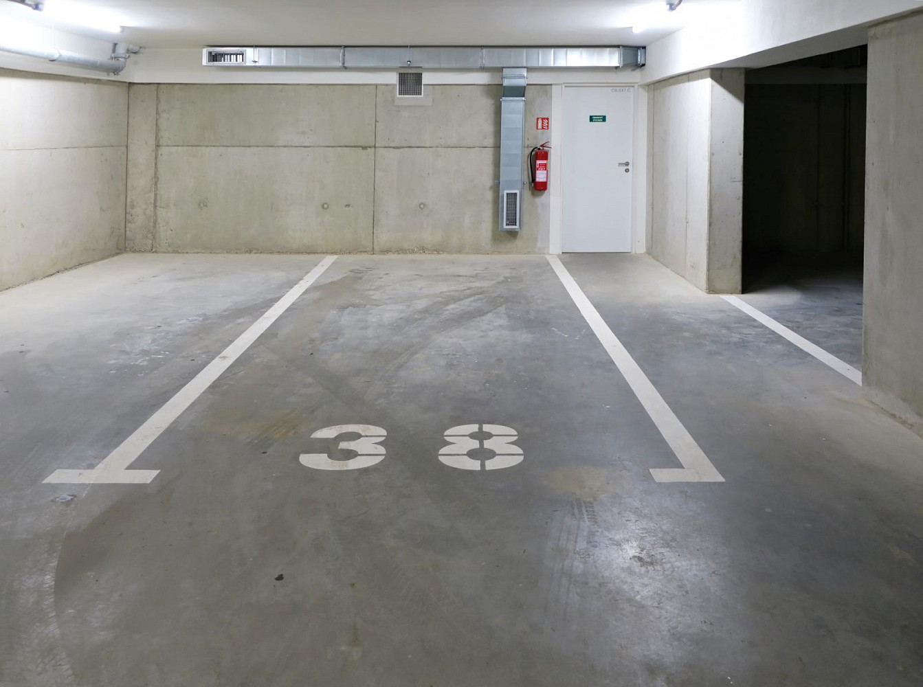 Pronájem parkovacího stání v blízkosti centra Brna – fotografie 3