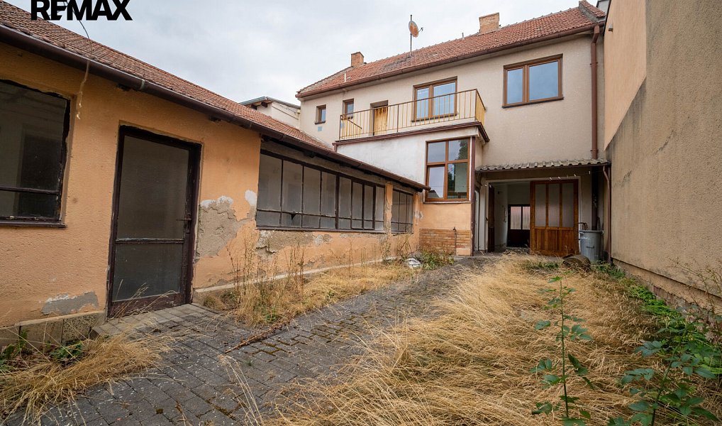 Prodej domu 190 m² s pozemkem 1 588 m², Opatovice – náhled fotky 3