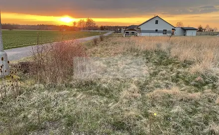 Prodej stavebního pozemku 1 184 m², Obrubce, okres Mladá Boleslav