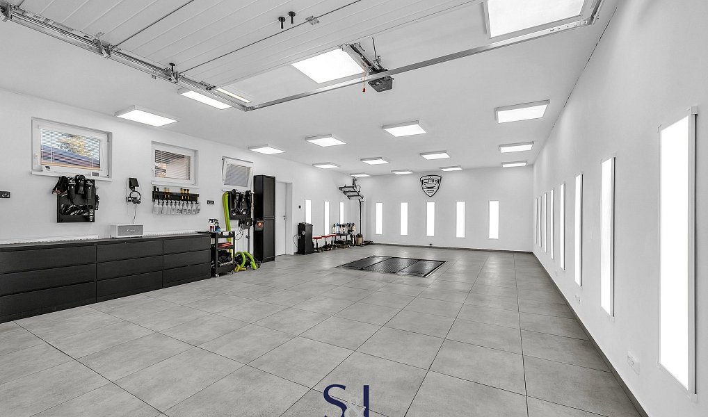 Prodej kanceláře 325 m², Nový Bor – náhled fotky 18