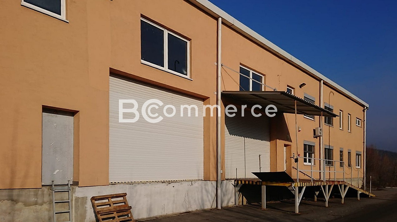 Pronájem skladovacích prostor 2 400 m² — photo 2
