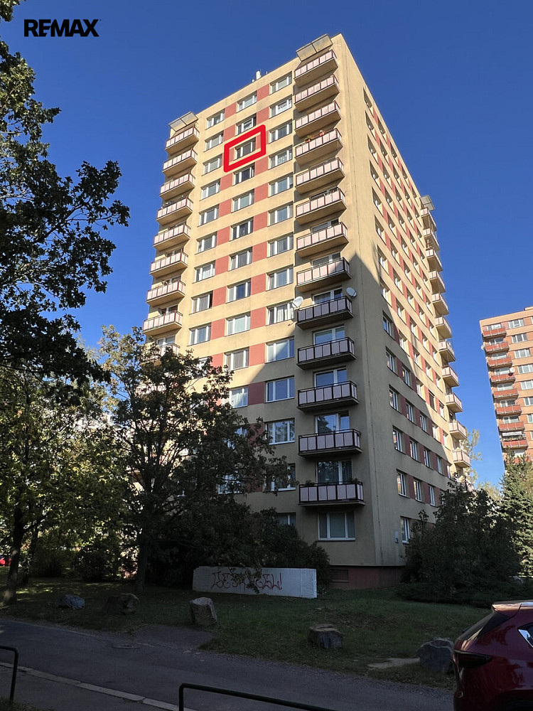 Pronájem bytu 1+kk 24 m² – fotografie 4