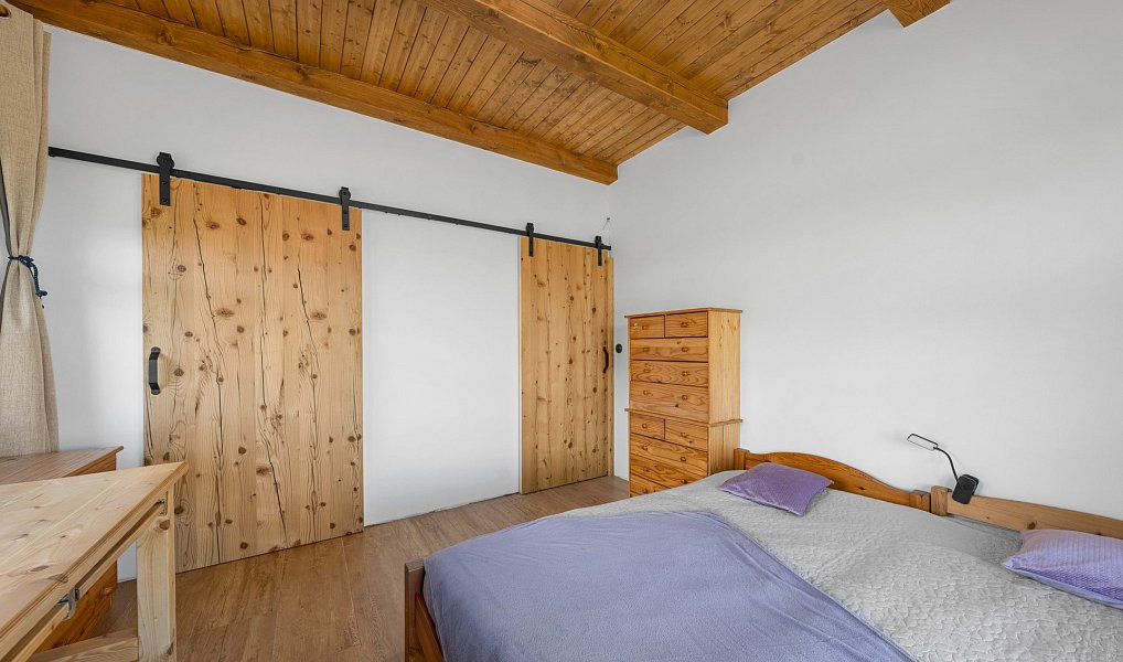 Prodej domu 182 m² s pozemkem 1 107 m², Trnovany – náhled fotky 22