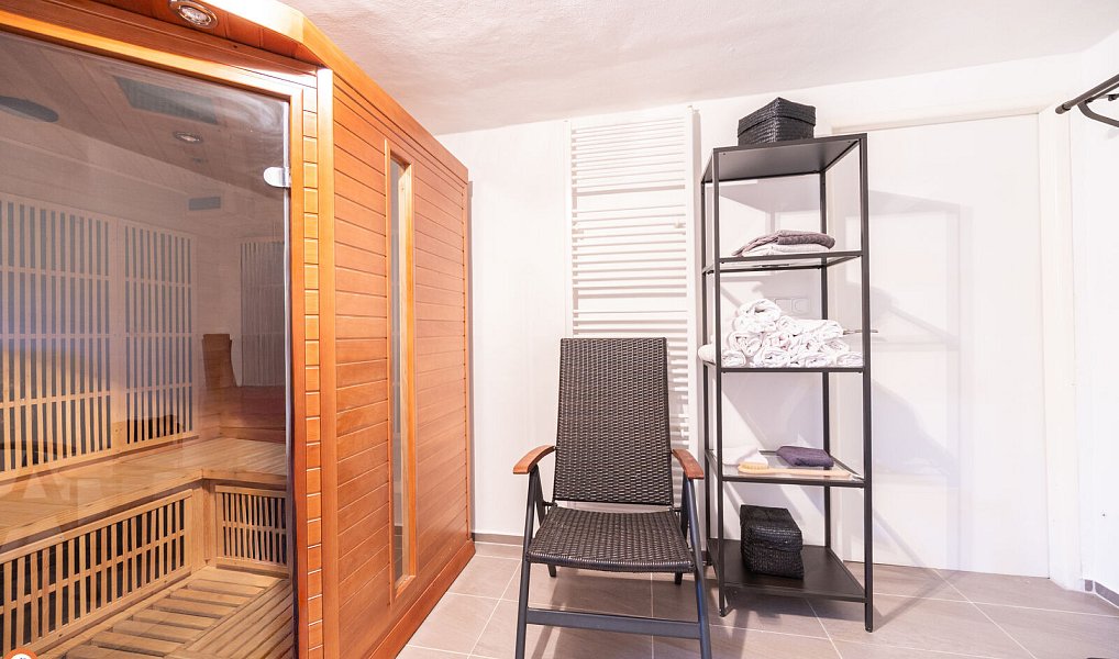Prodej komerčního objektu (jiného typu) 450 m², Staré Město – náhled fotky 28