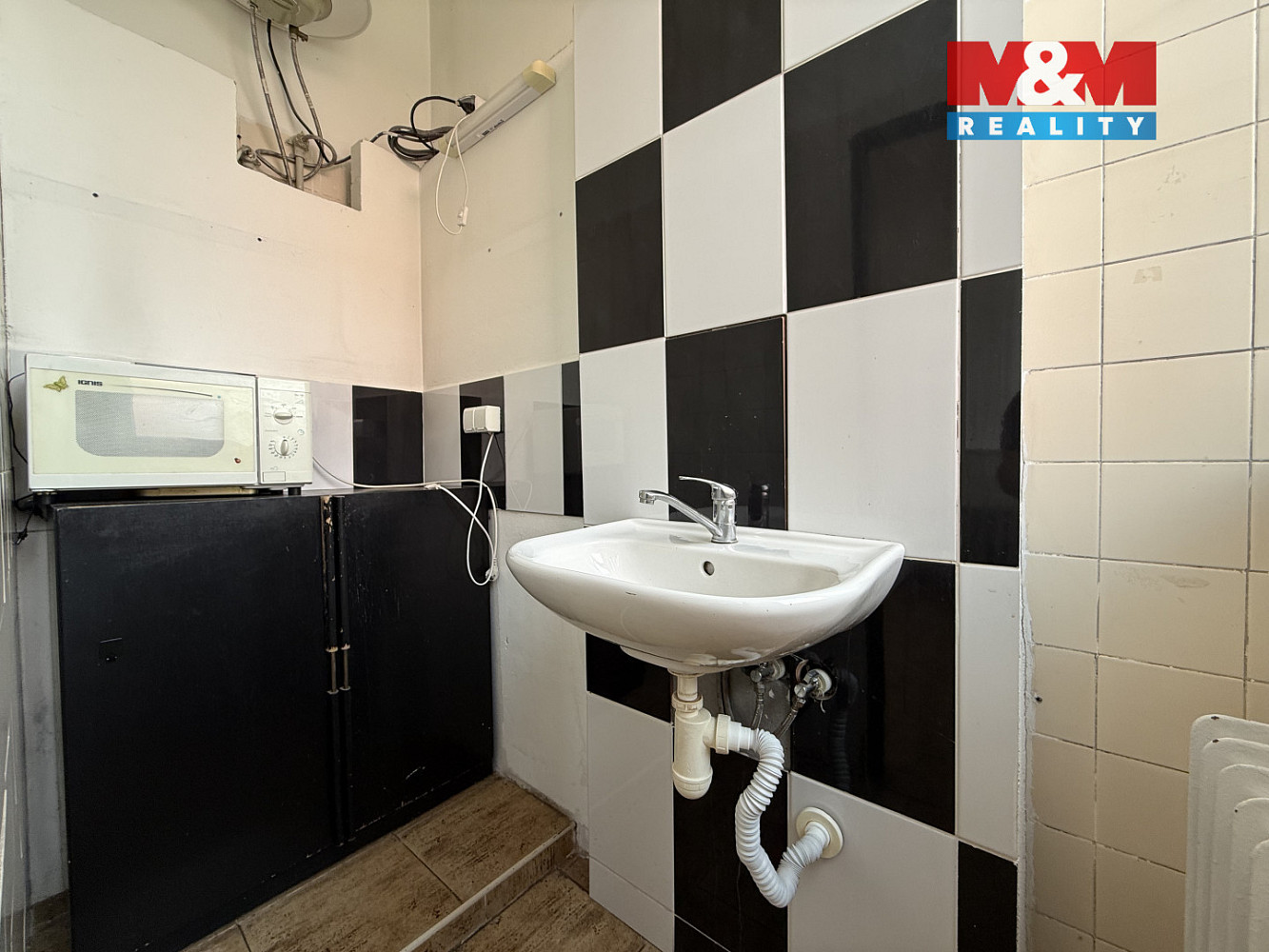 Pronájem obchodních prostor 32 m² — photo 4