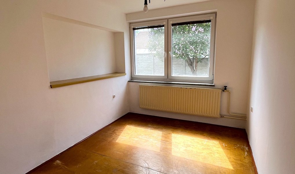 Prodej domu 337 m² s pozemkem 687 m², Knínice – náhled fotky 29