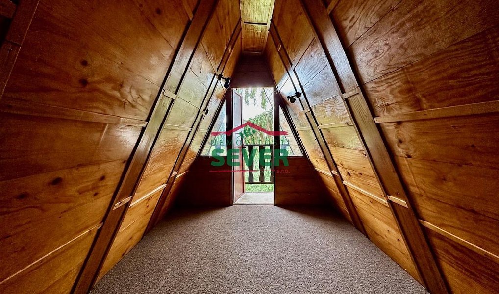 Prodej chaty/chalupy 30 m² s pozemkem 622 m², Horní Jiřetín – náhled fotky 5