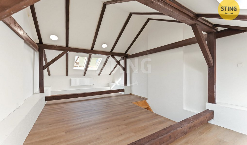 Prodej domu 150 m² s pozemkem 300 m², Praha – náhled fotky 8