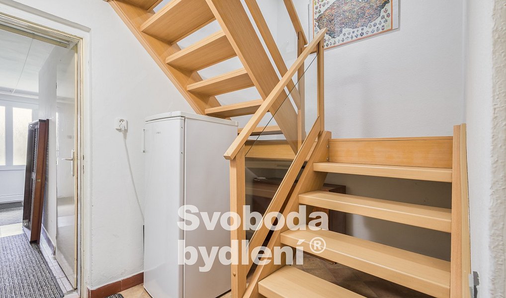 Prodej domu 222 m² s pozemkem 344 m², Praha – náhled fotky 31