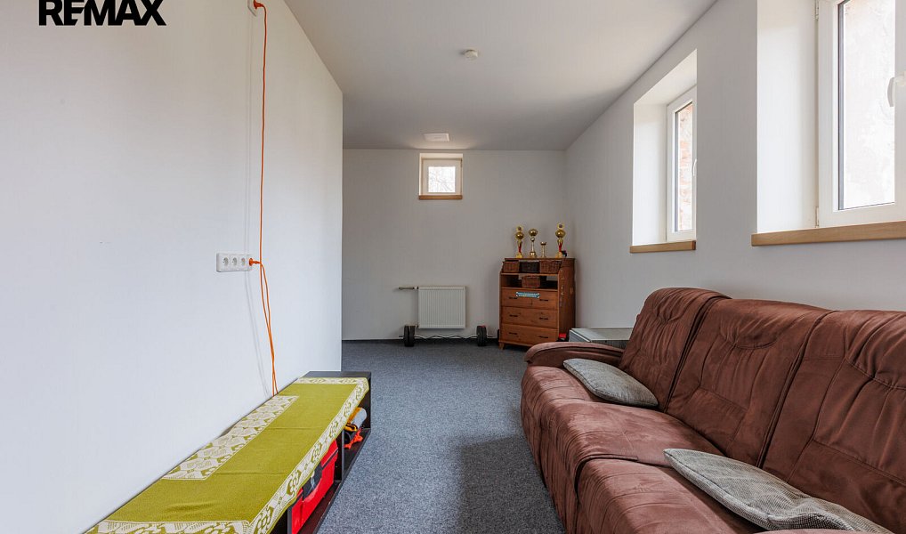 Prodej domu 251 m² s pozemkem 294 m², Karlovy Vary – náhled fotky 10
