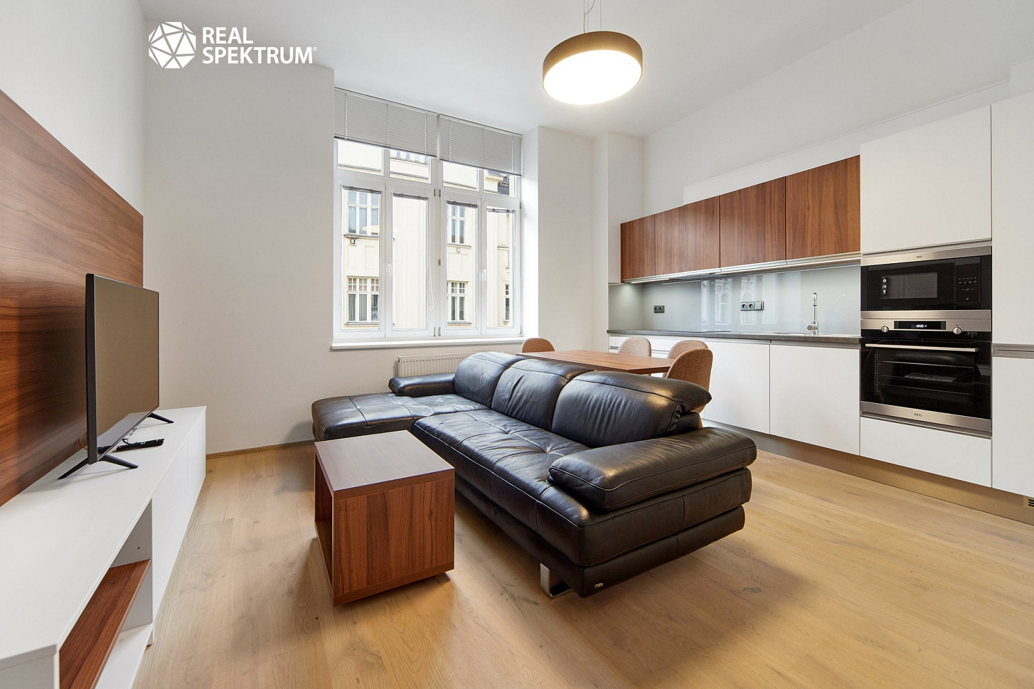 Pronájem bytu 3+kk 80 m²