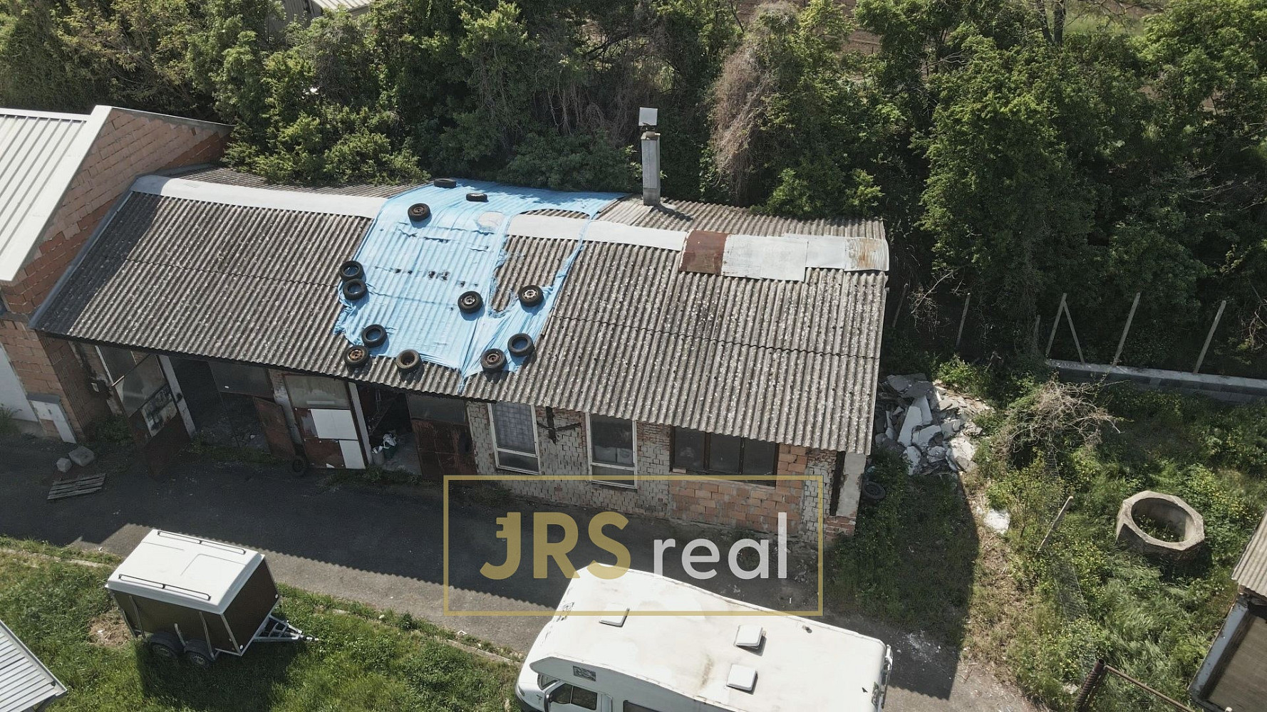 Prodej skladovacích prostor 164 m²