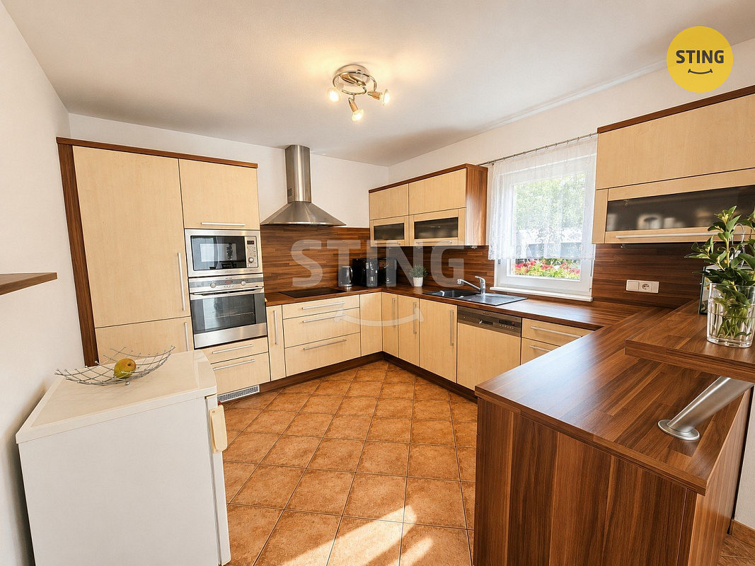 Prodej domu 175 m² s pozemkem 800 m² – fotografie 3