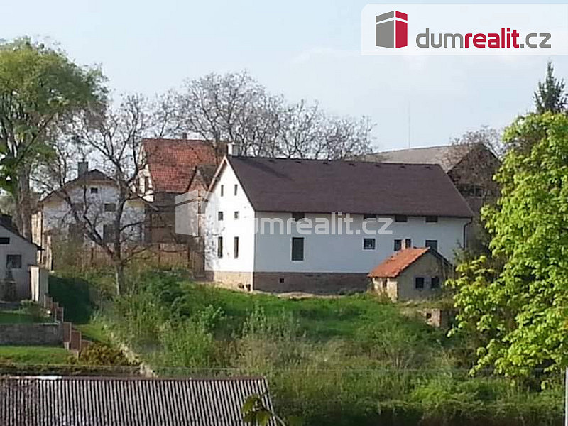 Prodej domu 240 m² s pozemkem 2 614 m² — photo 3