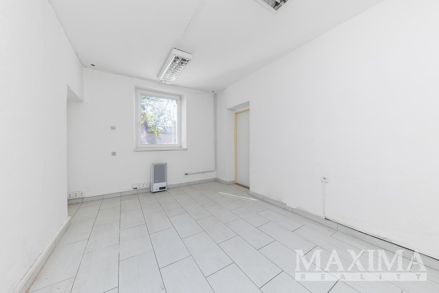 Prodej kanceláře 77 m² – pohled 5