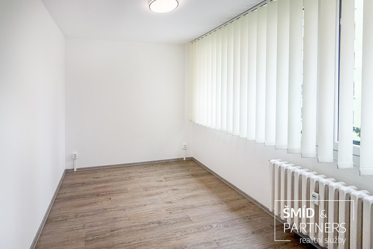 Pronájem bytu 2+kk 40 m² – fotografie 4