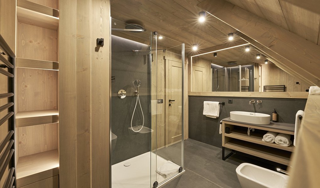 Prodej chaty/chalupy 473 m² s pozemkem 2 369 m², Roprachtice – náhled fotky 23
