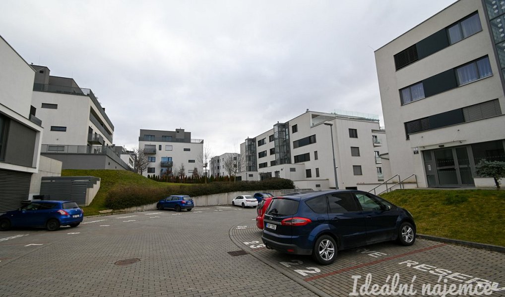 Pronájem bytu 2+kk 60 m², Brno – náhled fotky 25