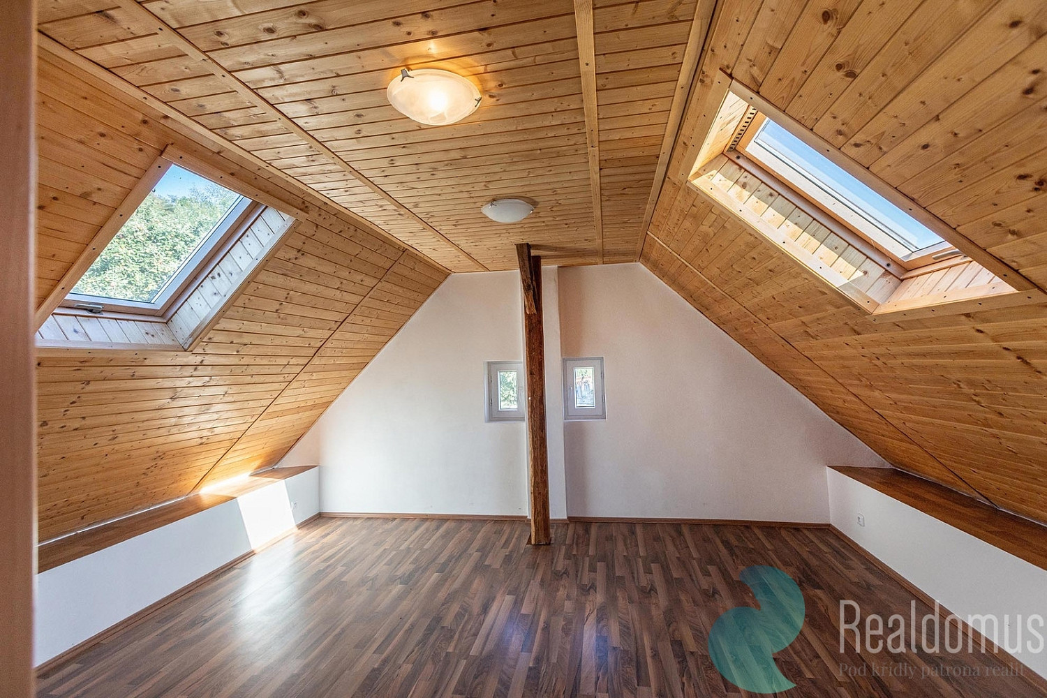Prodej domu 143 m² s pozemkem 783 m² — photo 4
