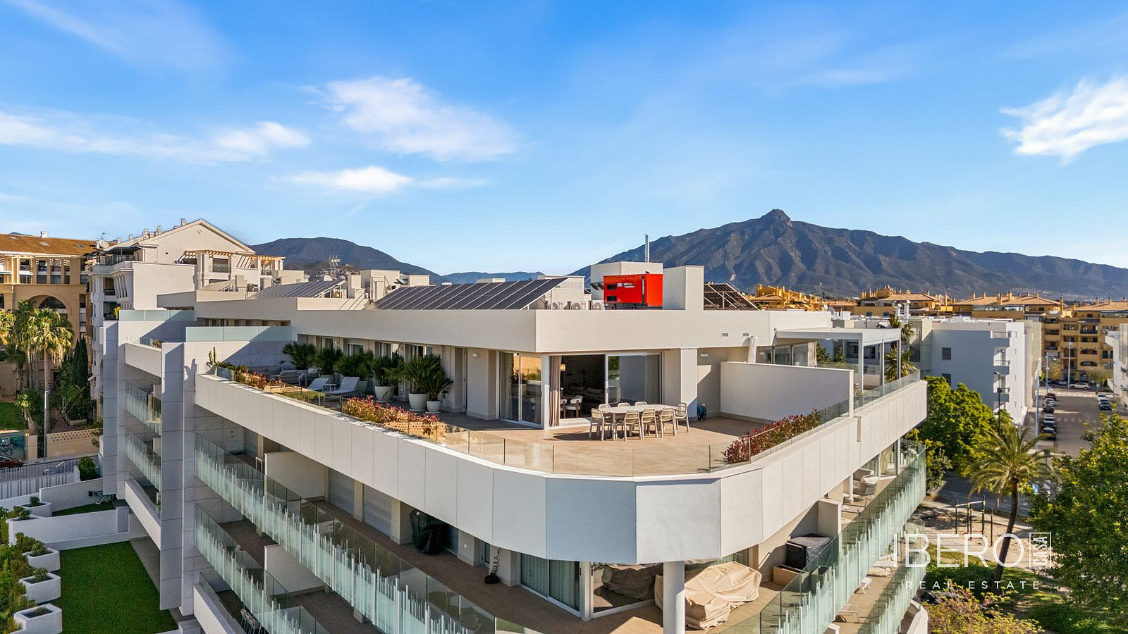 Prodej bytu 4+kk 369 m²