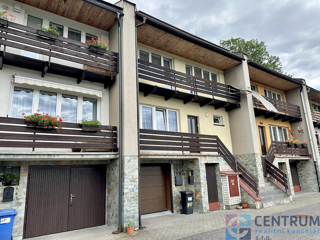 Prodej domu 210 m² s pozemkem 80 m² – fotografie 3