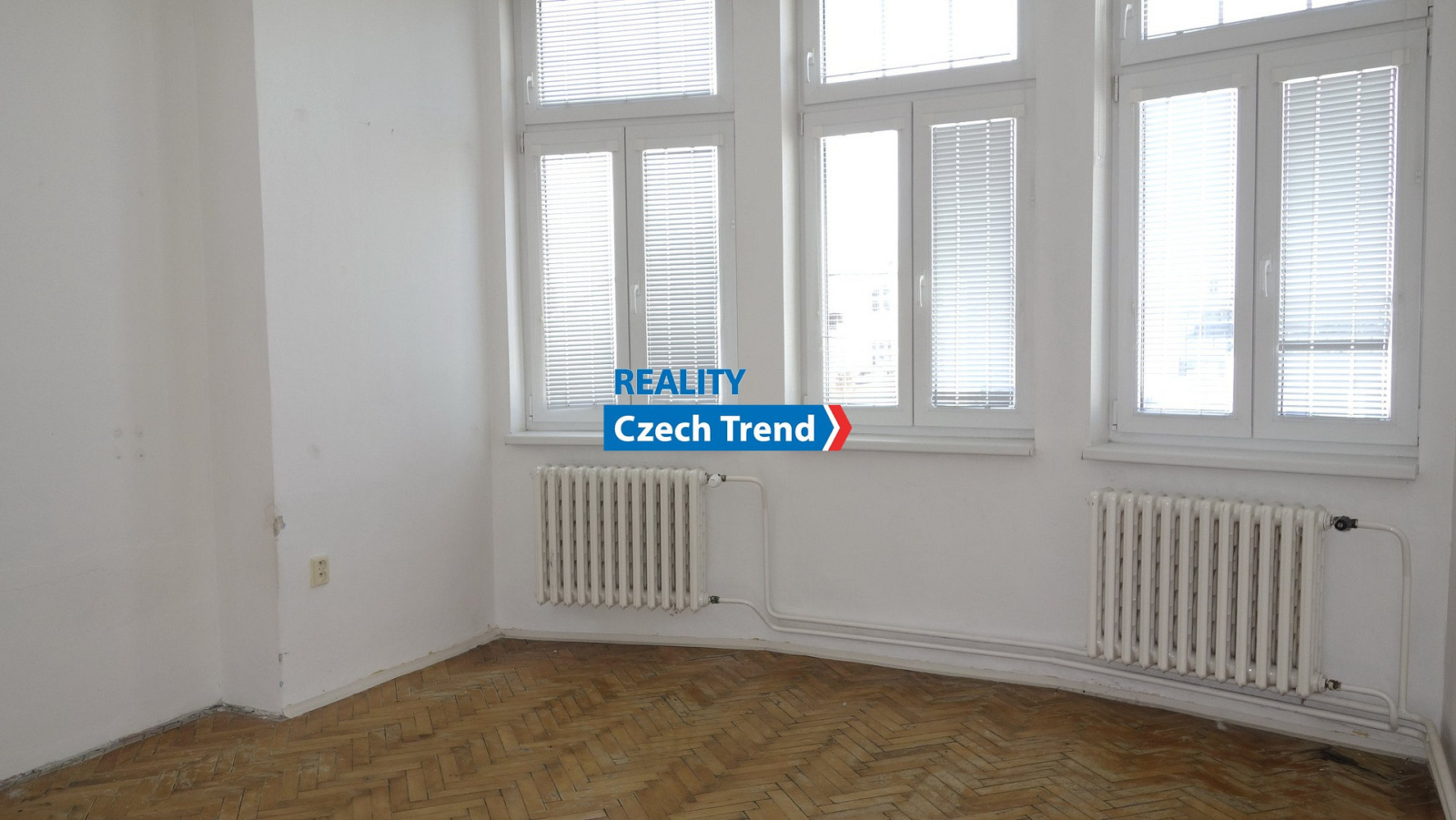 Pronájem bytu 4+1 137 m² – fotografie 3