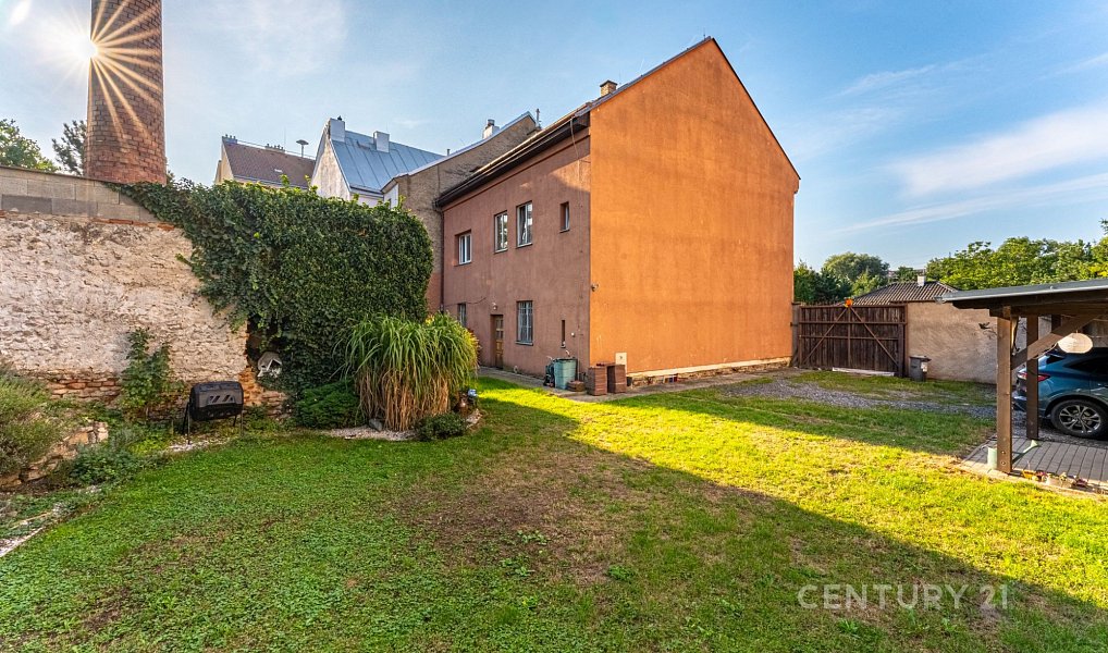 Prodej domu 280 m² s pozemkem 297 m², Praha – náhled fotky 3