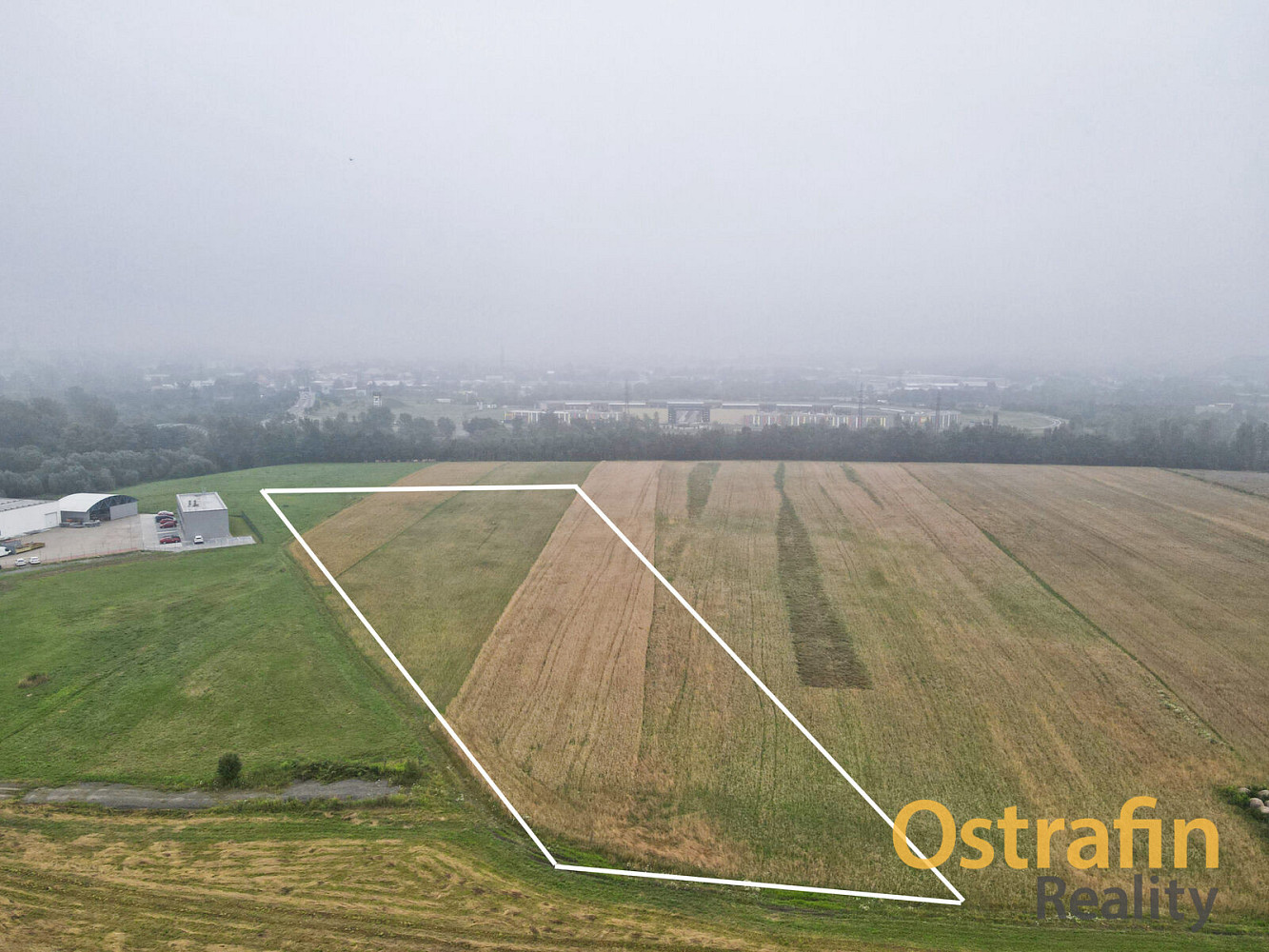 Prodej komerčního pozemku 10 517 m²