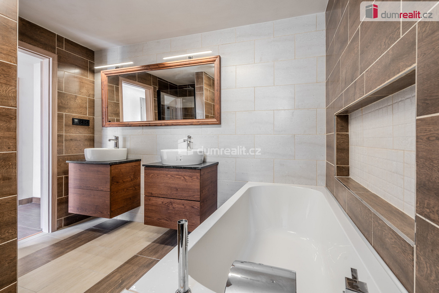 Prodej domu 460 m² s pozemkem 225 m² – fotografie 3