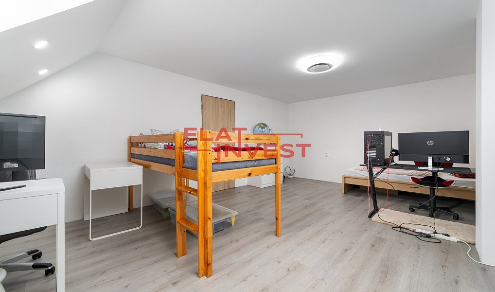 Prodej domu 356 m² s pozemkem 1 964 m², Lipová – náhled fotky 16