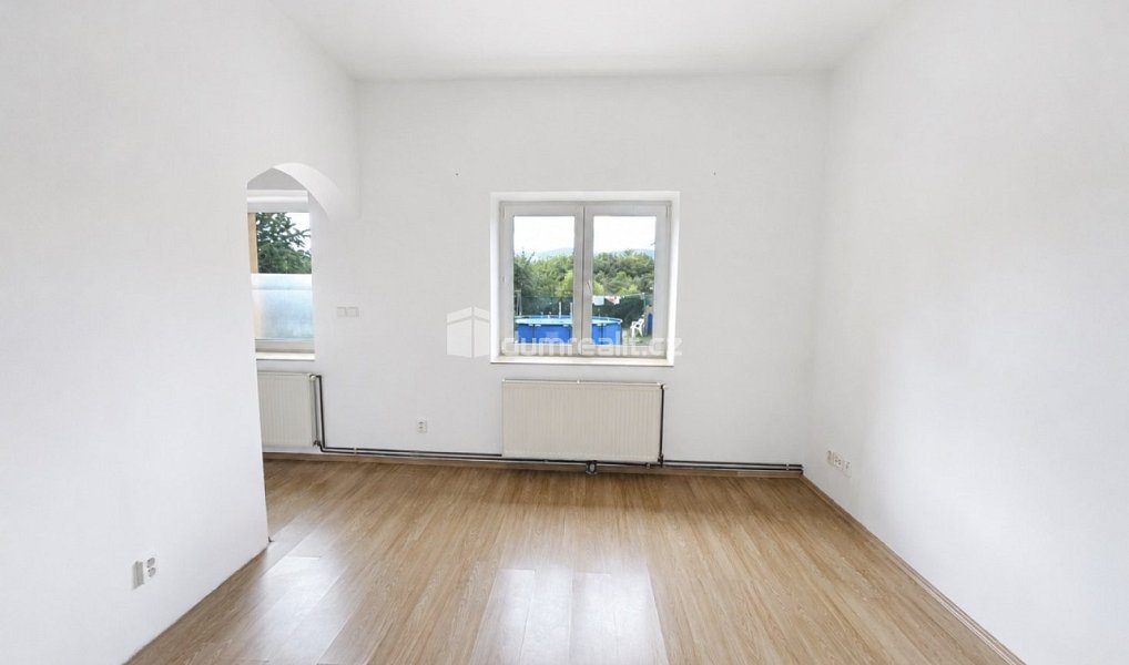Pronájem bytu 2+kk 50 m², Dubí – náhled fotky 4