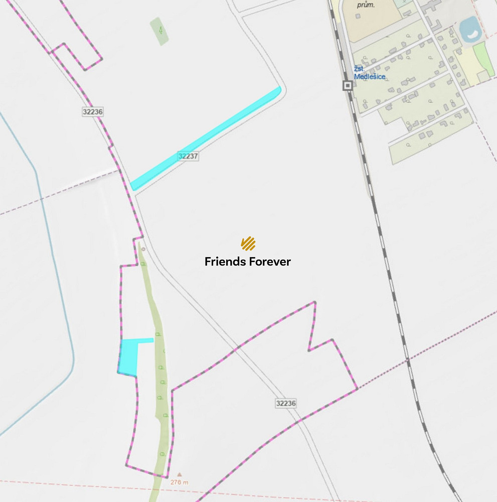 Prodej pole 18 090 m²